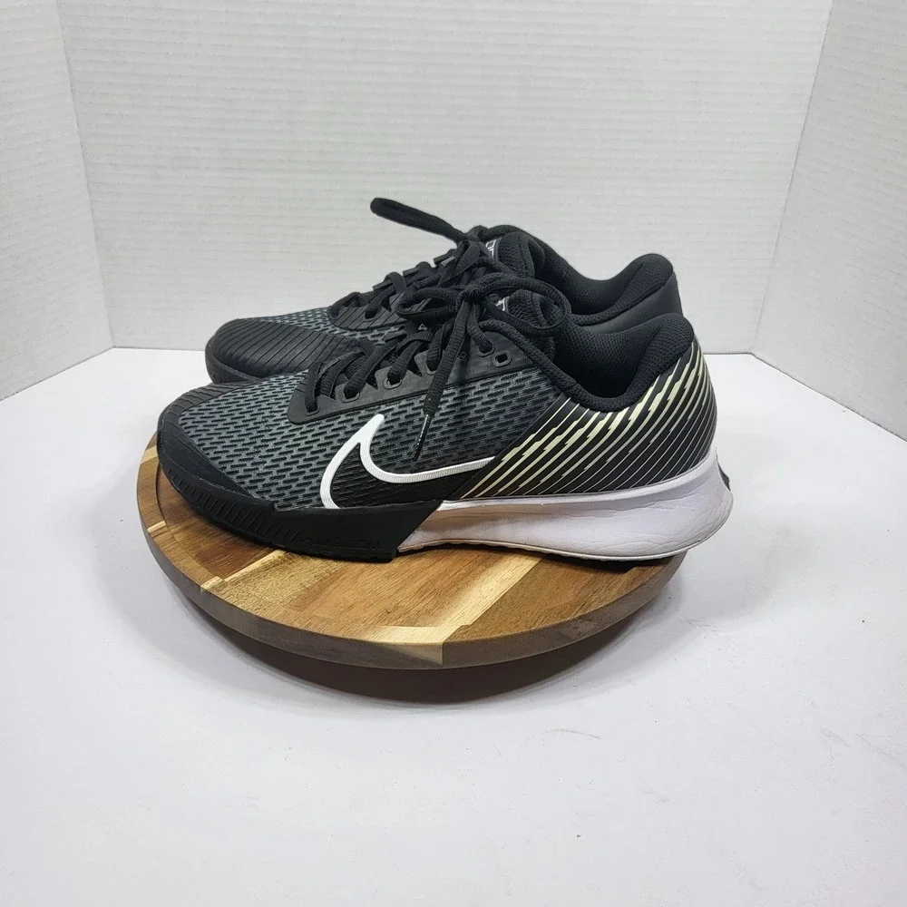 Nike Women's Court Air Zoom Vapor Pro 2 Tennis Shoes Black White DR6192 Size 8.5